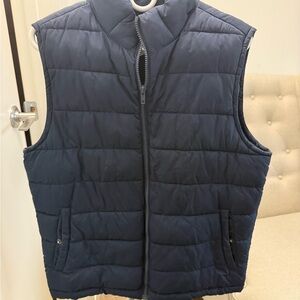 GAP Men's Dark Blue Quilted Vest